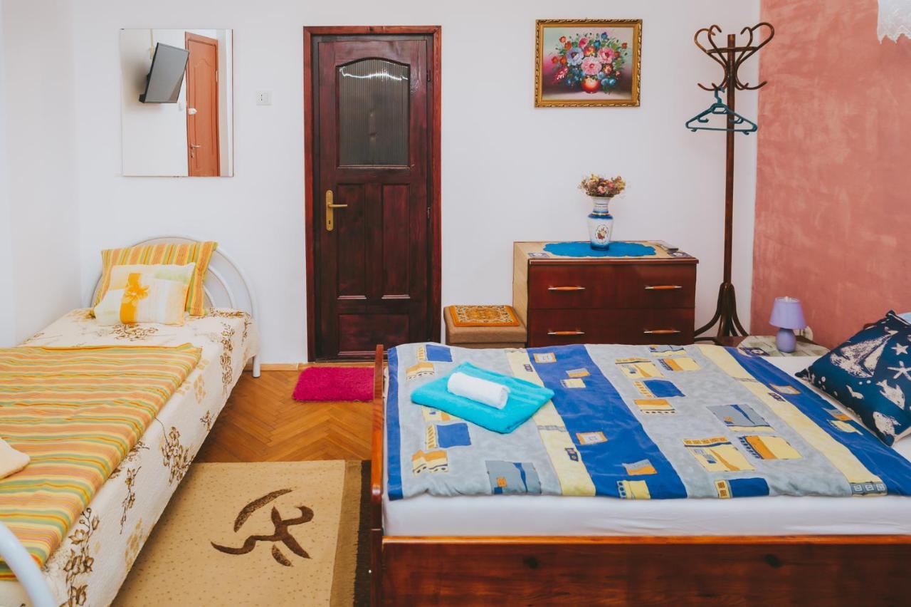 Casa Vinco Vici Hotel ทูร์ดา ภายนอก รูปภาพ
