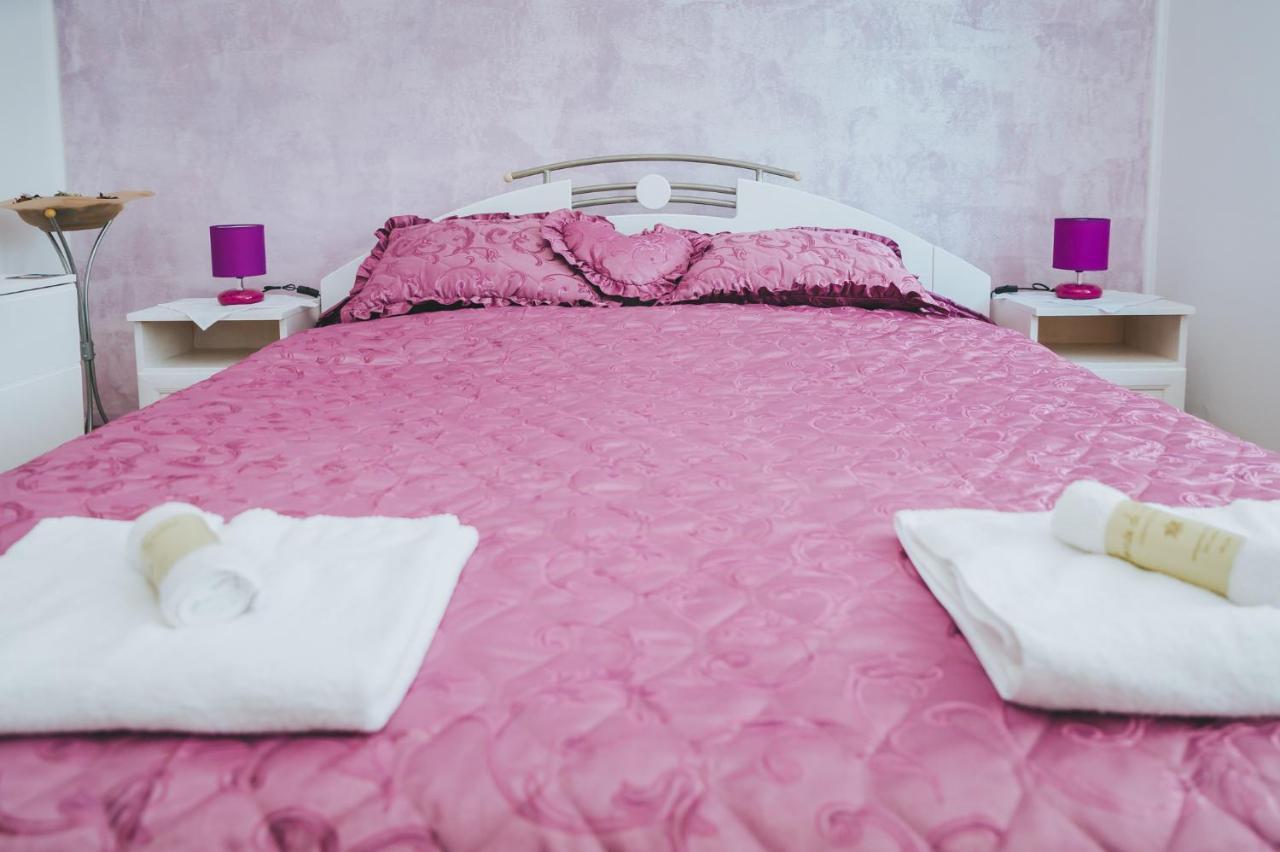 Casa Vinco Vici Hotel ทูร์ดา ภายนอก รูปภาพ