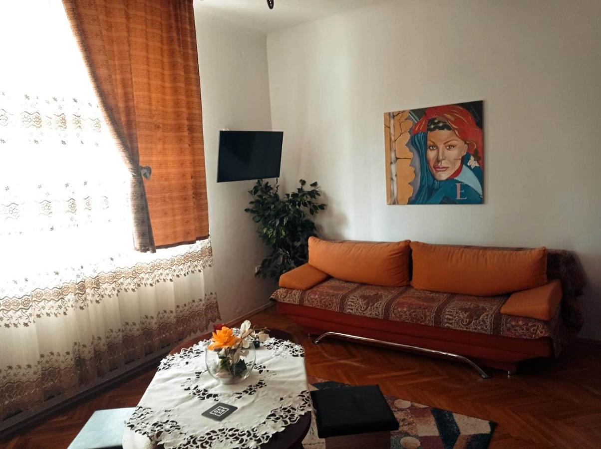 Casa Vinco Vici Hotel ทูร์ดา ภายนอก รูปภาพ
