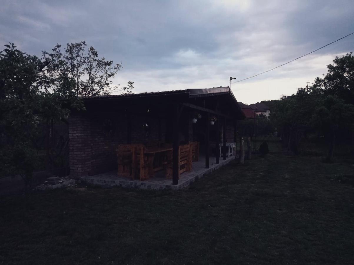 Casa Vinco Vici Hotel ทูร์ดา ภายนอก รูปภาพ